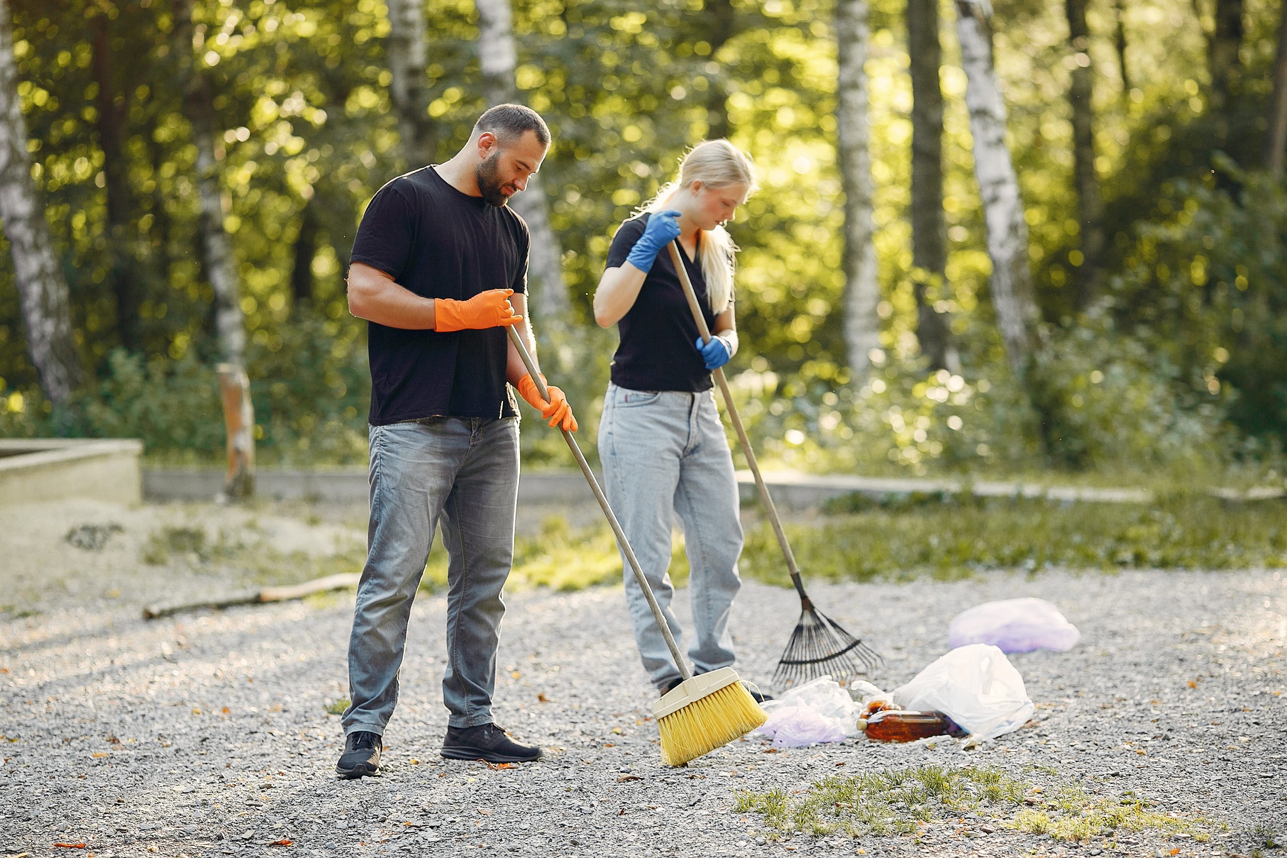 Routine janitorial services for Orange County businesses by EBS